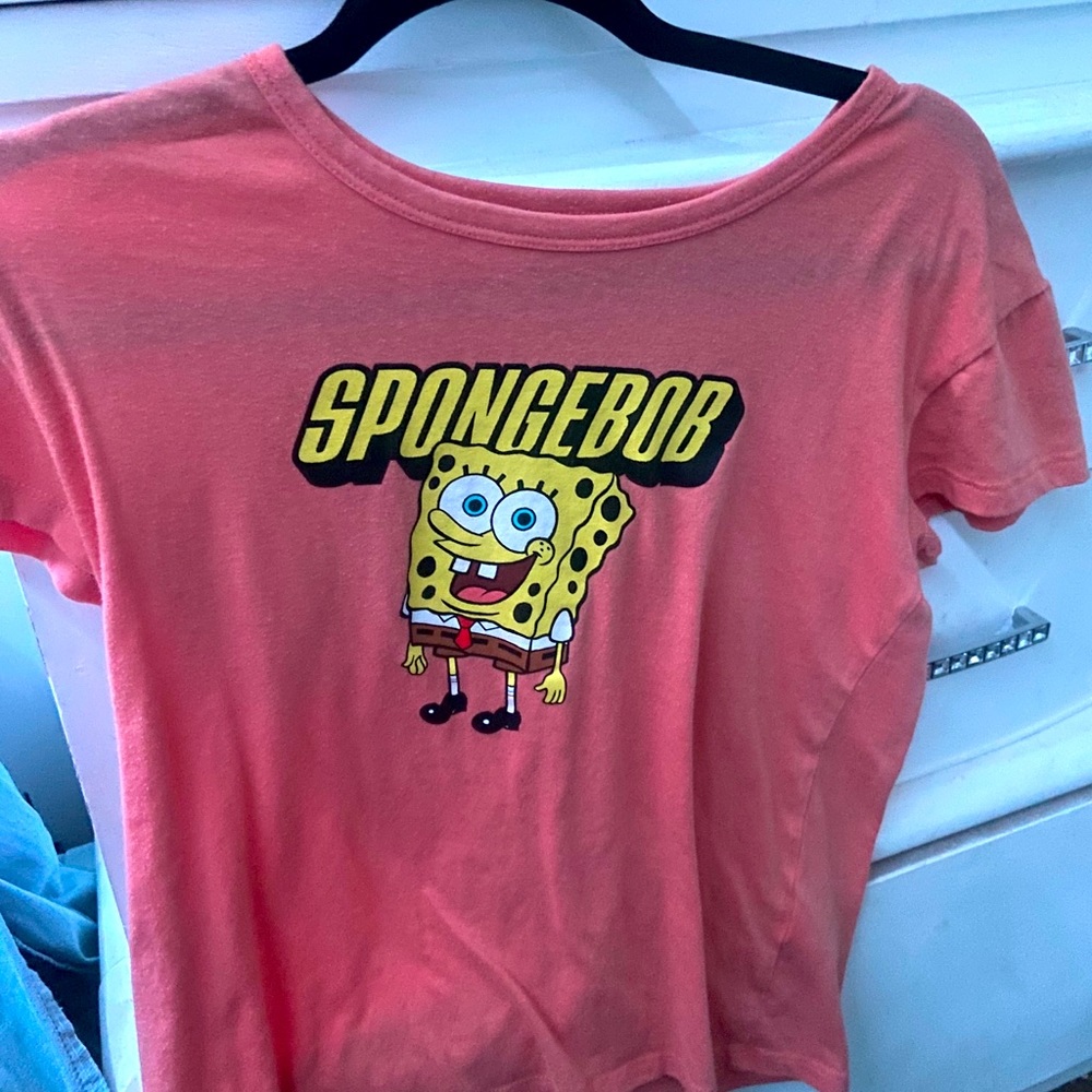 A sponge-bob shirt